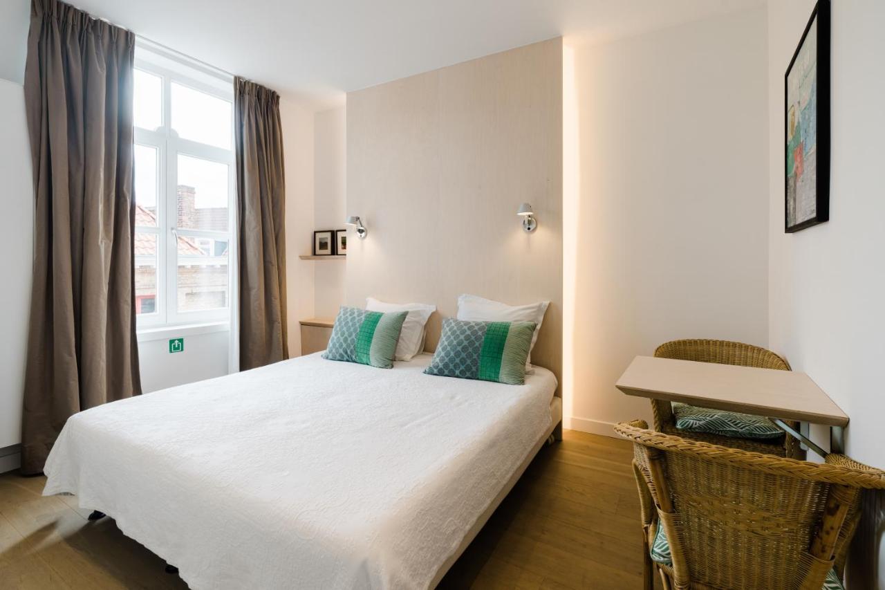 The Blue House Bed & Breakfast Bruges Exterior photo